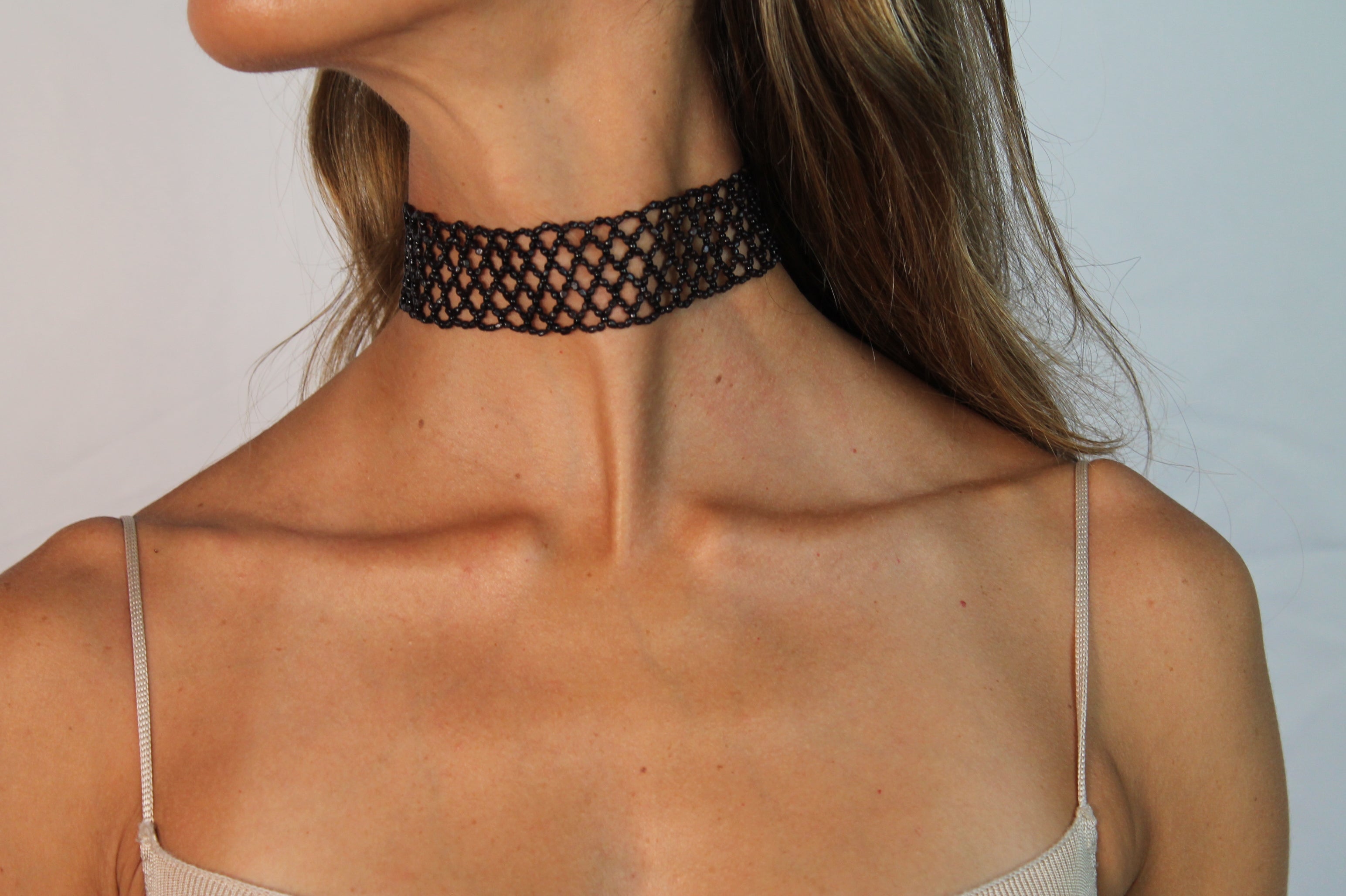 Choker Amát